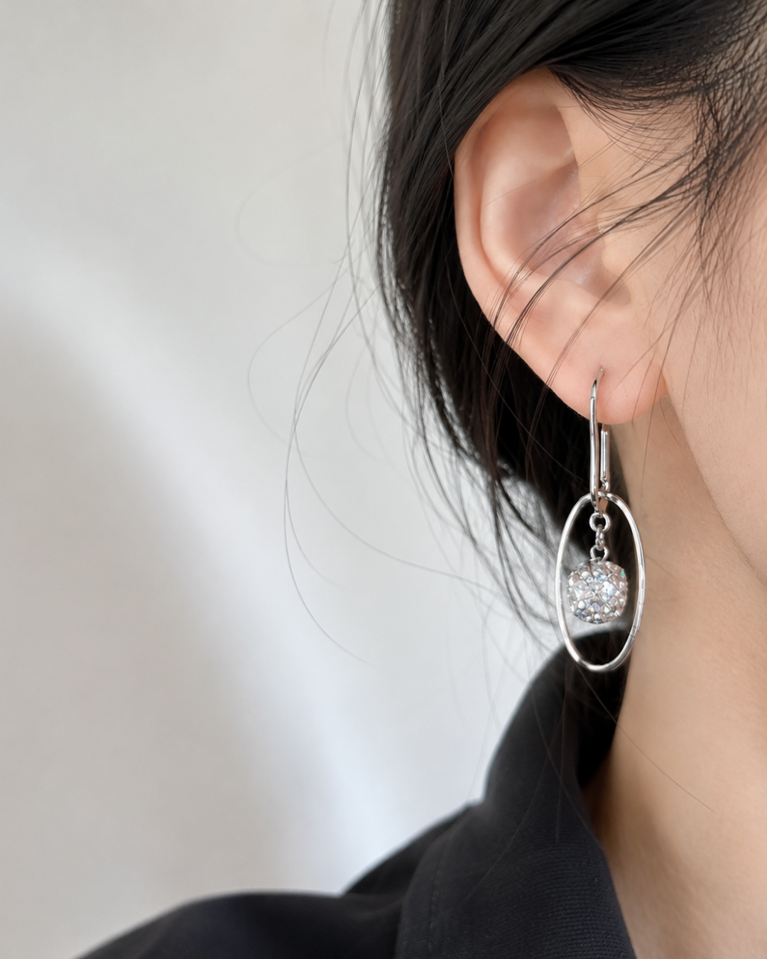 オーバルジュエルピアス